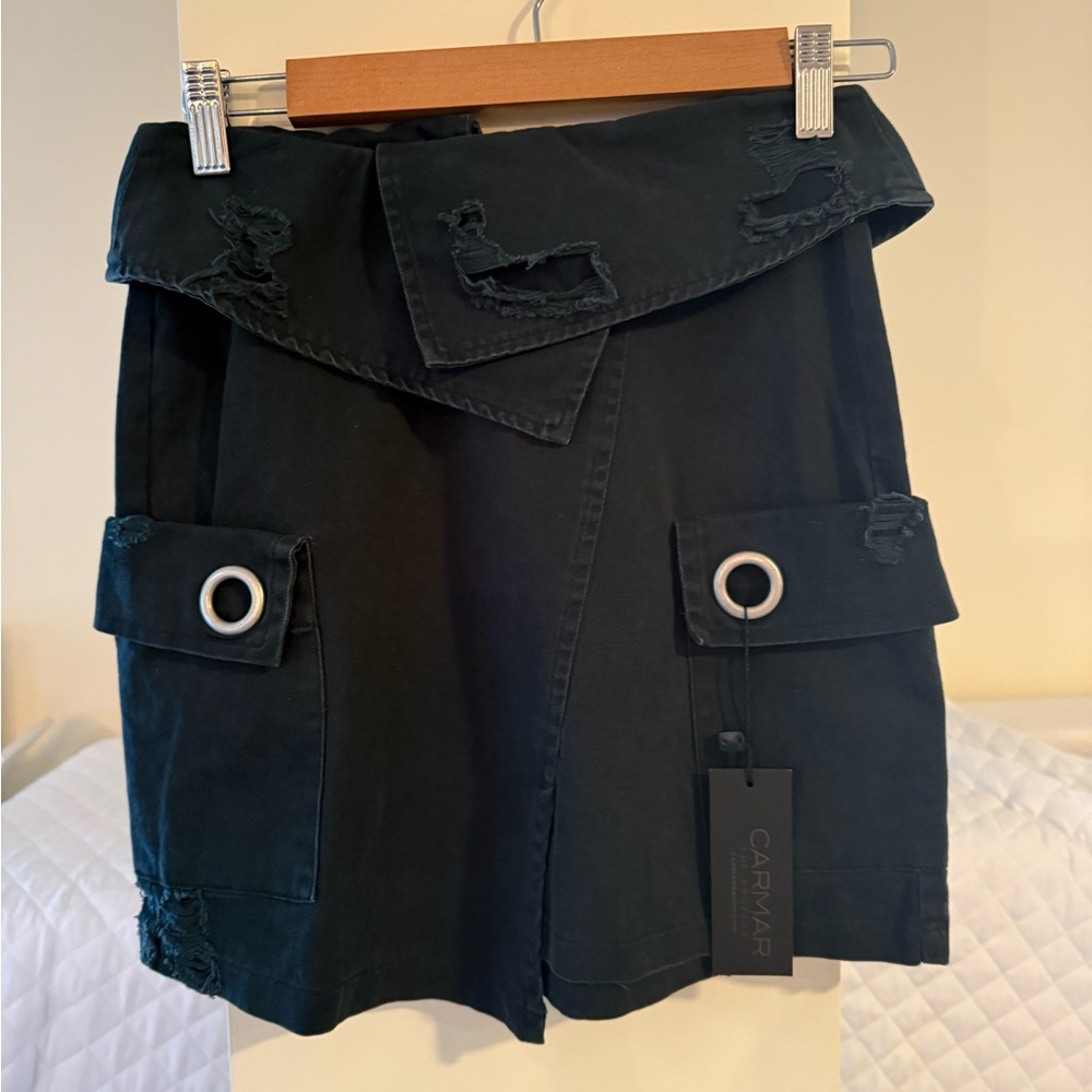 CARMAR LOS‎ ANGELES Black Skirt with Silver Accents